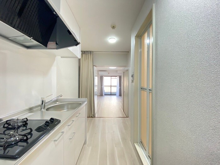 物件内観写真9　(廊下)