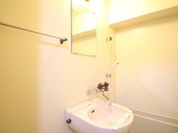 物件内観写真12　(洗面)