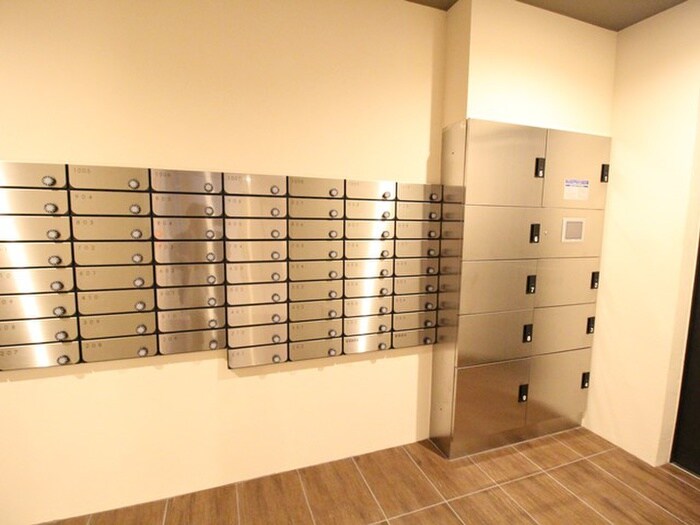 物件外観写真4　(建物設備)