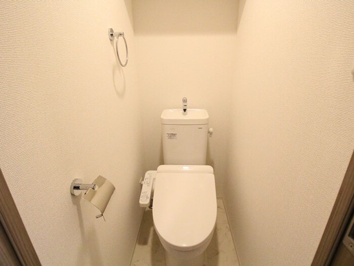 物件内観写真13　(トイレ)