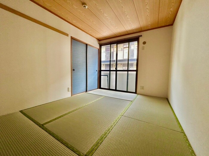 物件内観写真9　(居室)