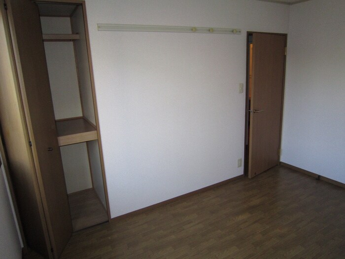 物件内観写真15　(居室)