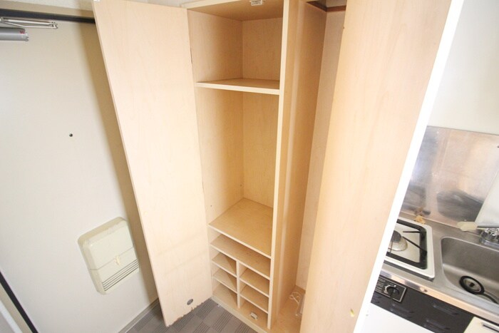 物件内観写真14　(靴箱)