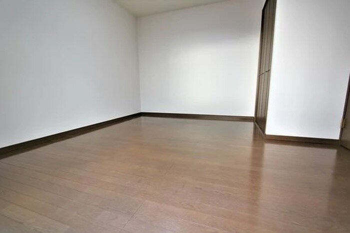 物件内観写真17　(居室)