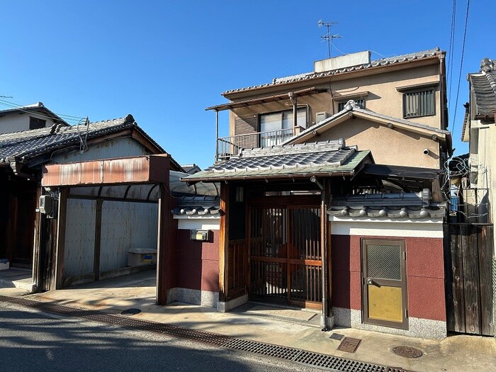 物件外観写真3　(外観写真)