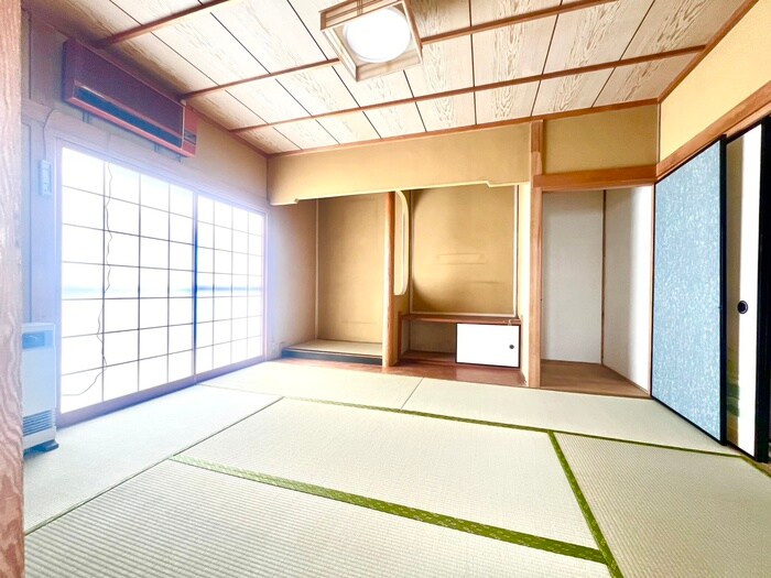 物件内観写真11　(居室)