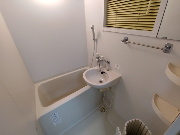 物件内観写真8　(バス／シャワールーム等)