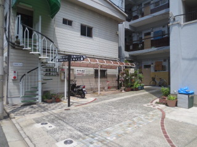 物件外観写真6　(建物設備)