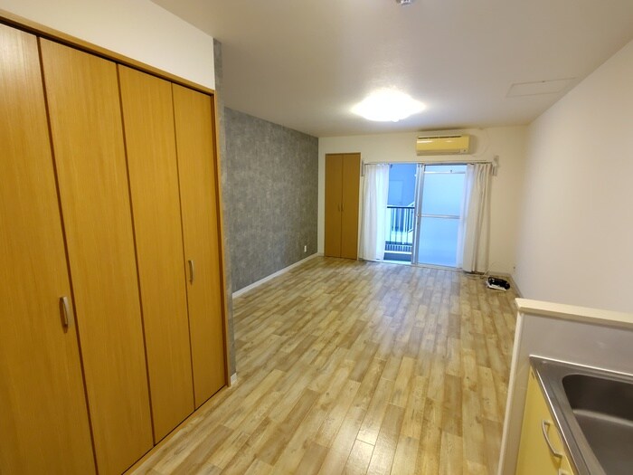 物件内観写真11　(居室)