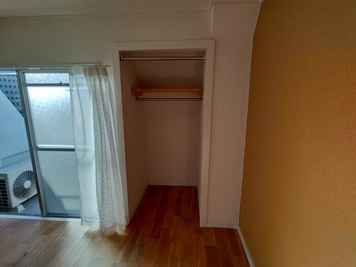 物件内観写真15　(玄関)