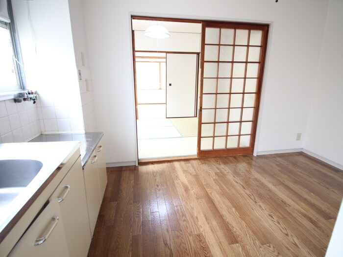 物件内観写真7　(居室)