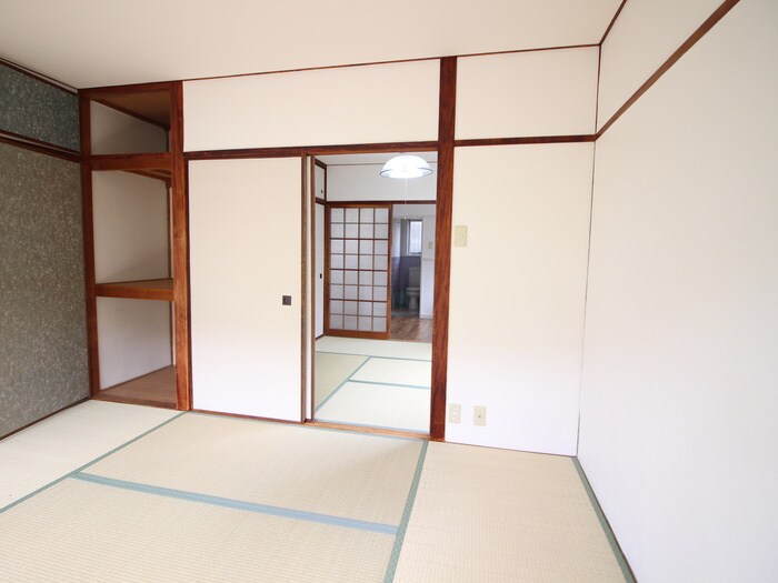 物件内観写真12　(居室)