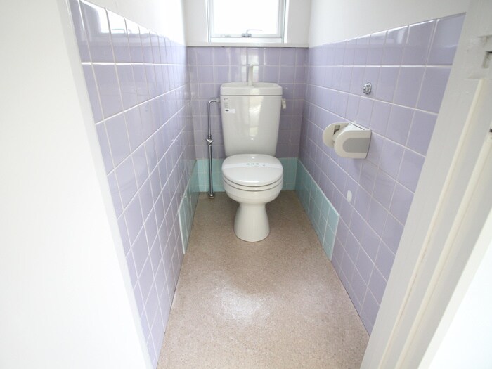 物件内観写真16　(トイレ)