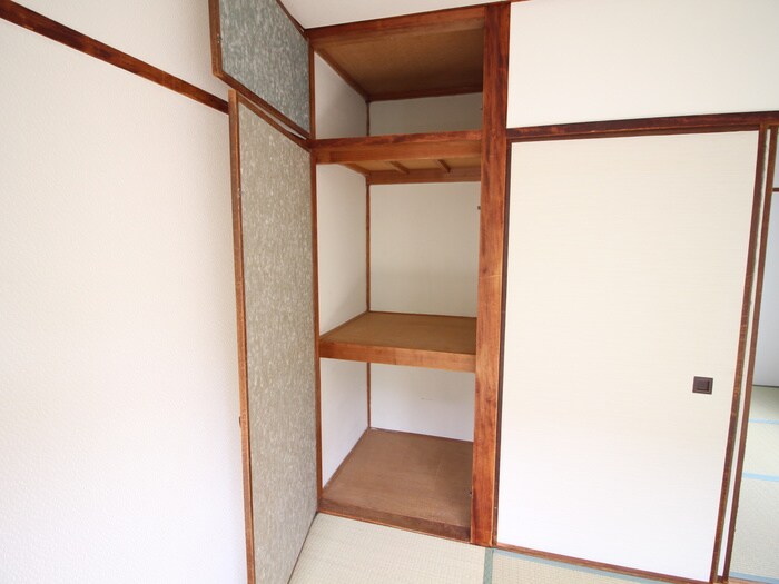 物件内観写真22　(収納)