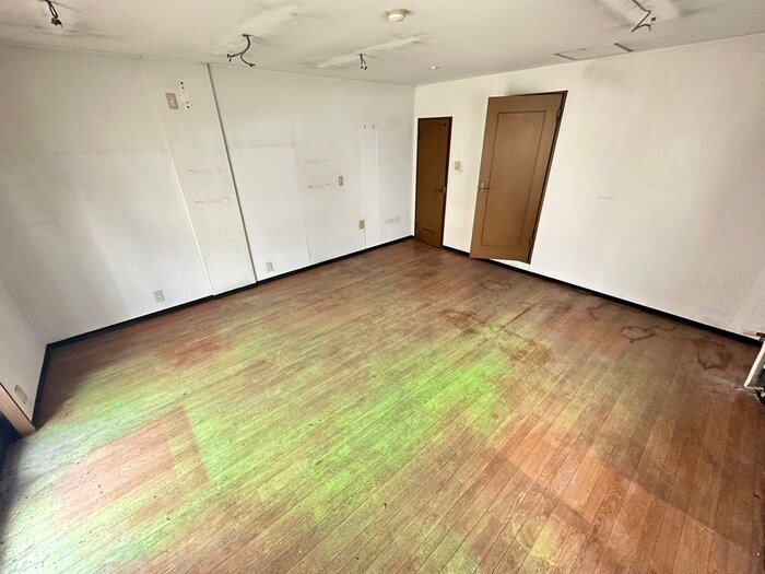 物件内観写真18　(居室)