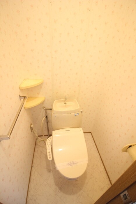 物件内観写真10　(トイレ)