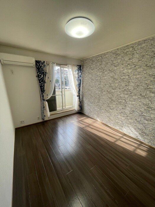 物件内観写真12　(居室)