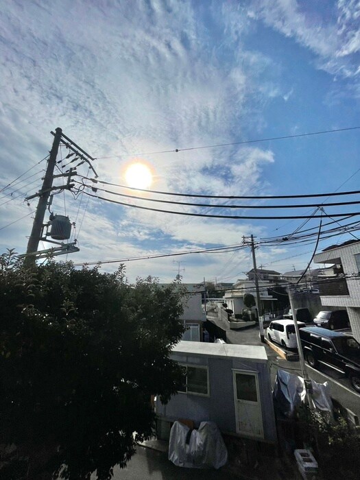 物件内観写真20　(室内からの展望)