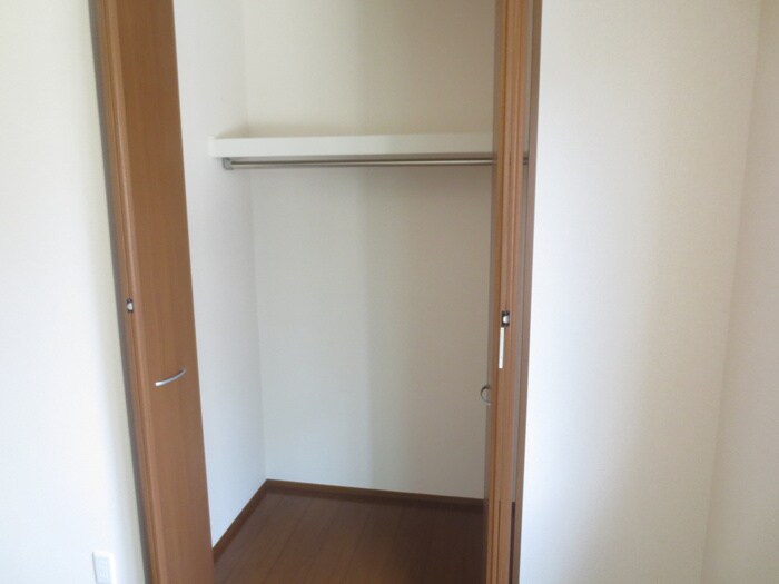 物件内観写真14　(収納)