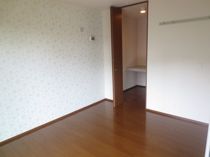 物件内観写真15　(居室)