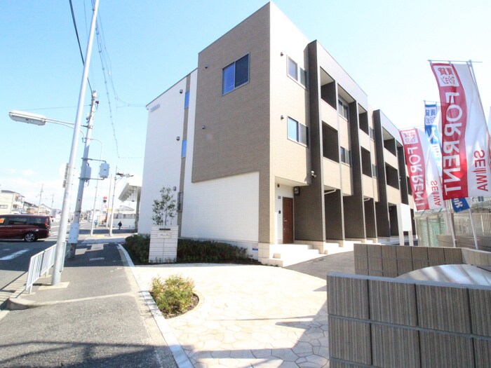 物件外観写真1　(外観写真)