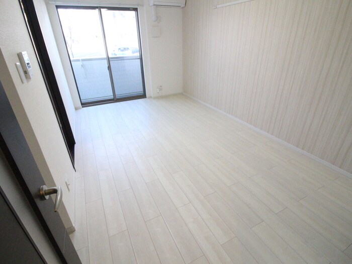 物件内観写真12　(居室)