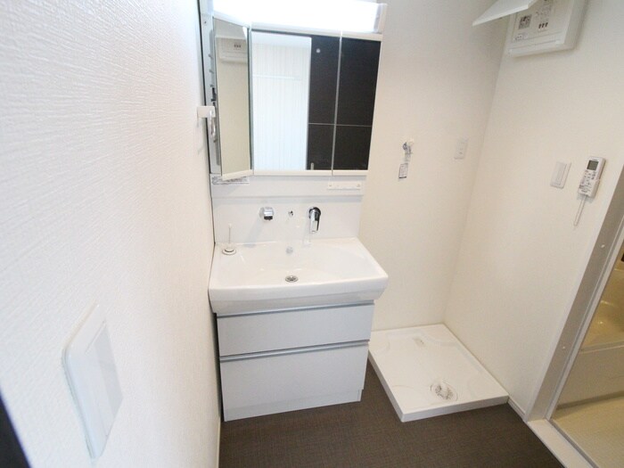 物件内観写真18　(洗面)