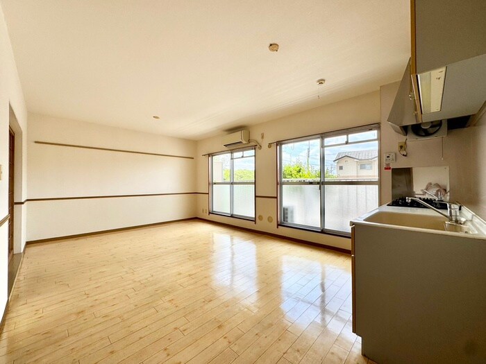 物件内観写真9　(居室)