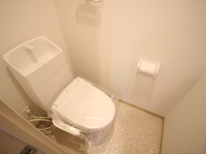 物件内観写真12　(トイレ)