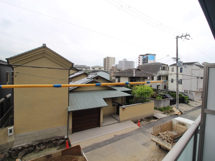 物件内観写真22　(室内からの展望)