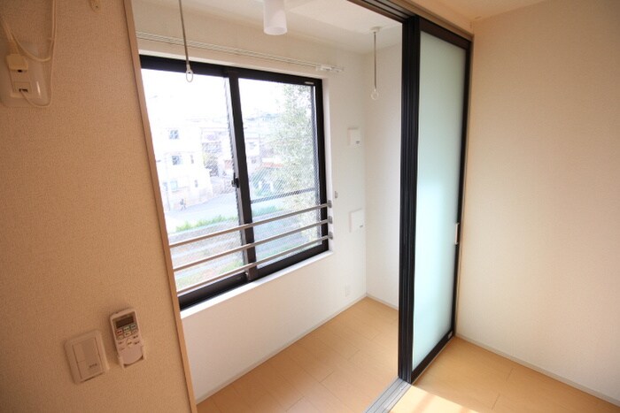 物件内観写真10　(ベランダ・バルコニー)