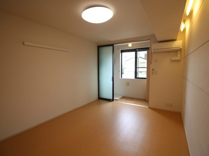 物件内観写真13　(居室)