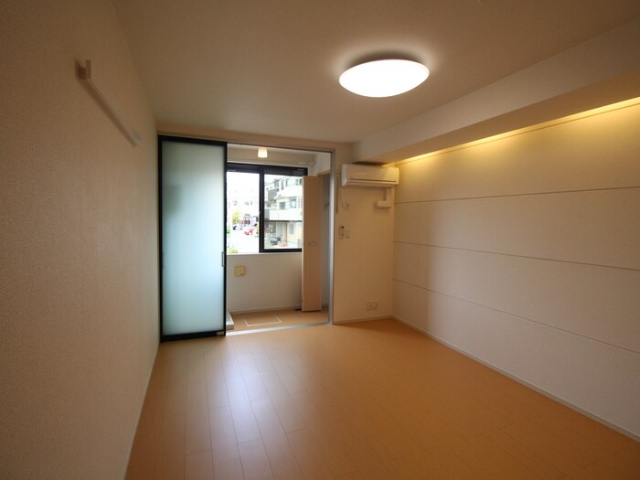 物件内観写真14　(居室)