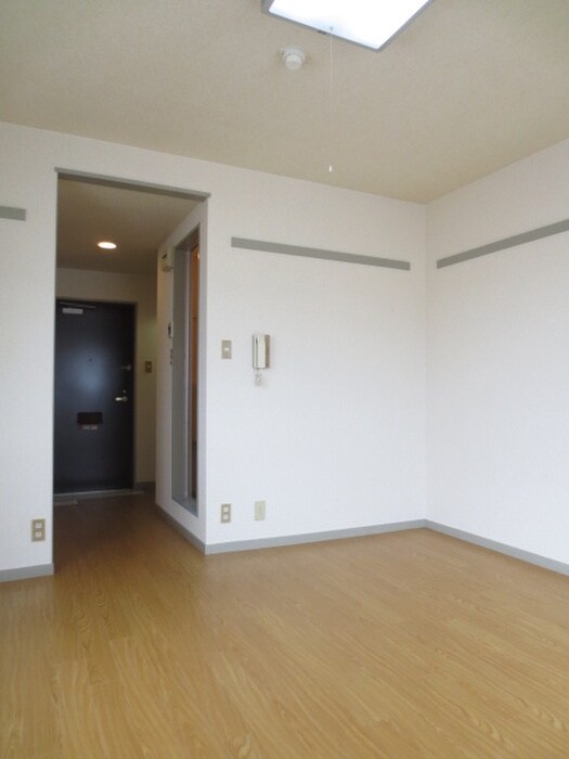 物件内観写真11　(居室)