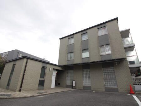 Pine Garden外観写真