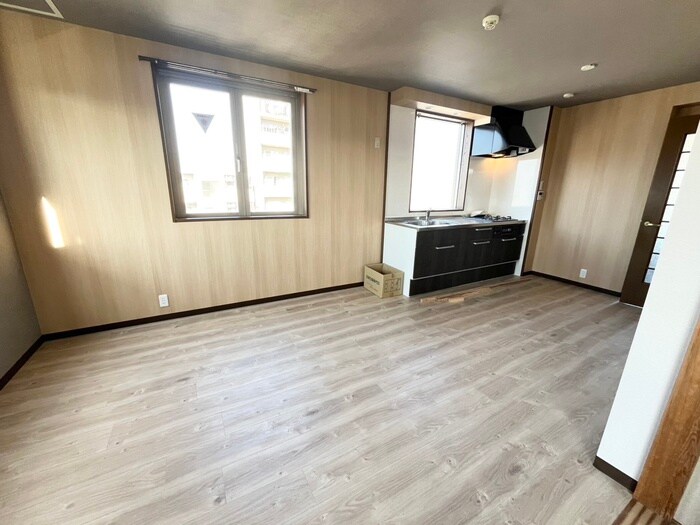 物件内観写真9　(居室)