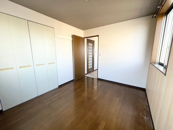 物件内観写真12　(居室)