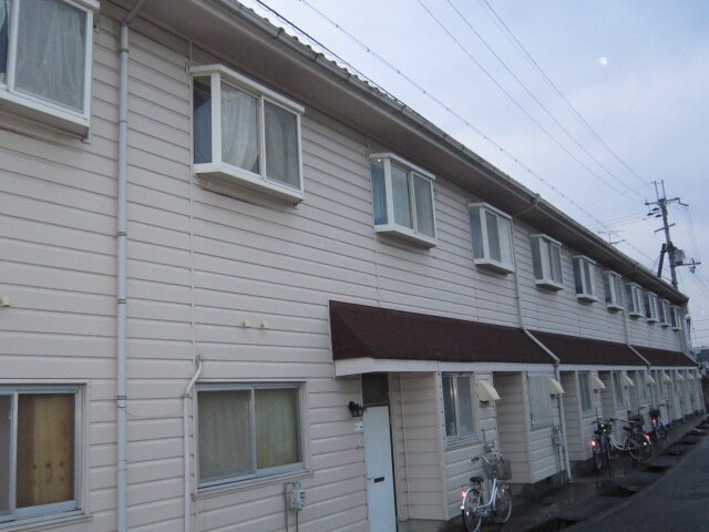 物件外観写真6　(外観写真)