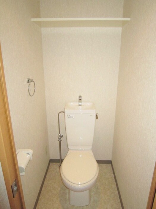 物件内観写真11　(トイレ)