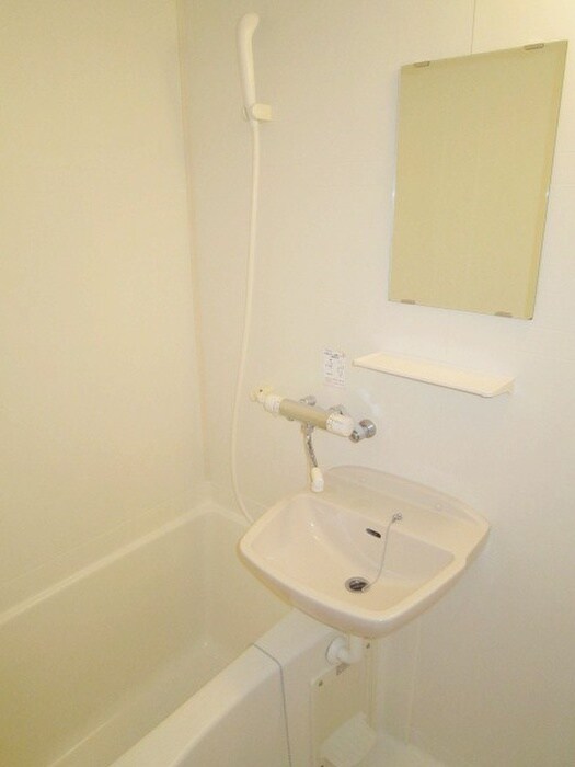 物件内観写真12　(バス／シャワールーム等)