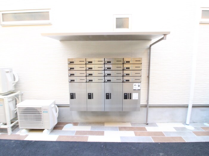 物件外観写真4　(建物設備)