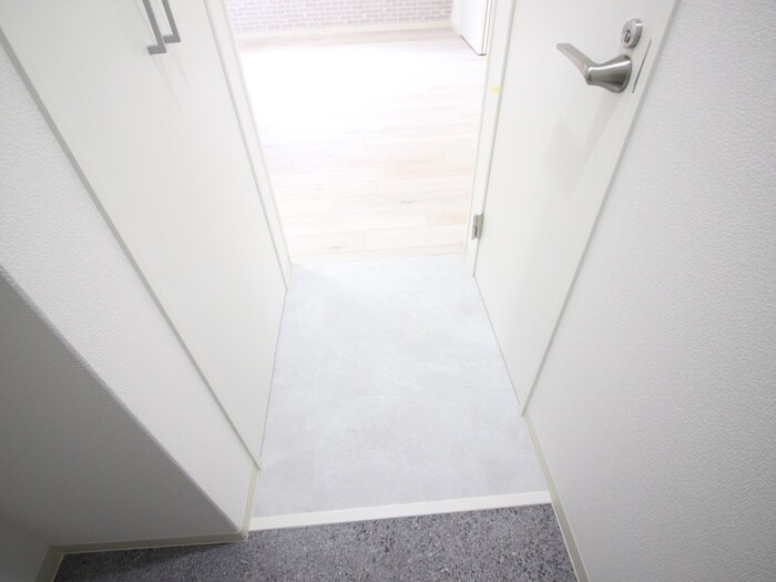 物件内観写真21　(廊下)
