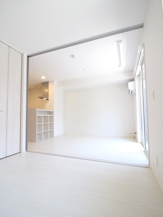 物件内観写真15　(居室)