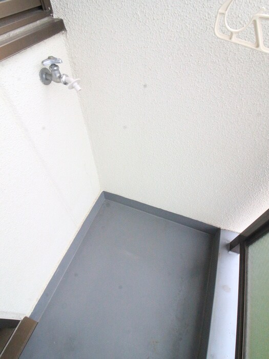 物件内観写真15　(洗濯機置場)