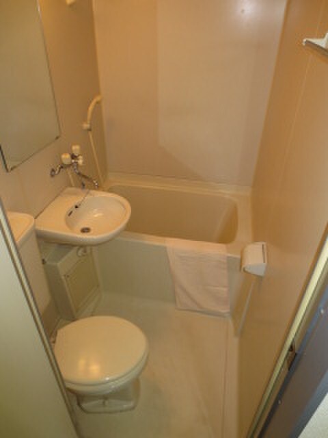 物件内観写真3　(バス／シャワールーム等)