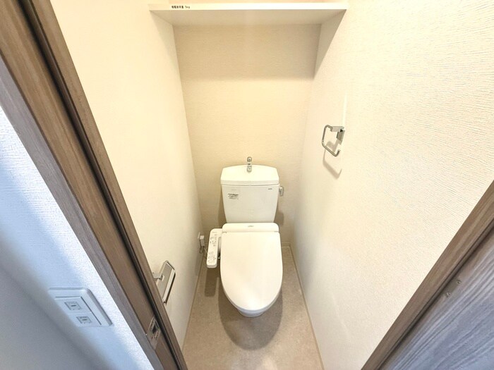 物件内観写真14　(トイレ)