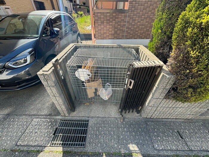 物件外観写真6　(建物設備)