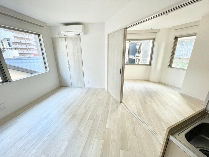 物件内観写真9　(居室)