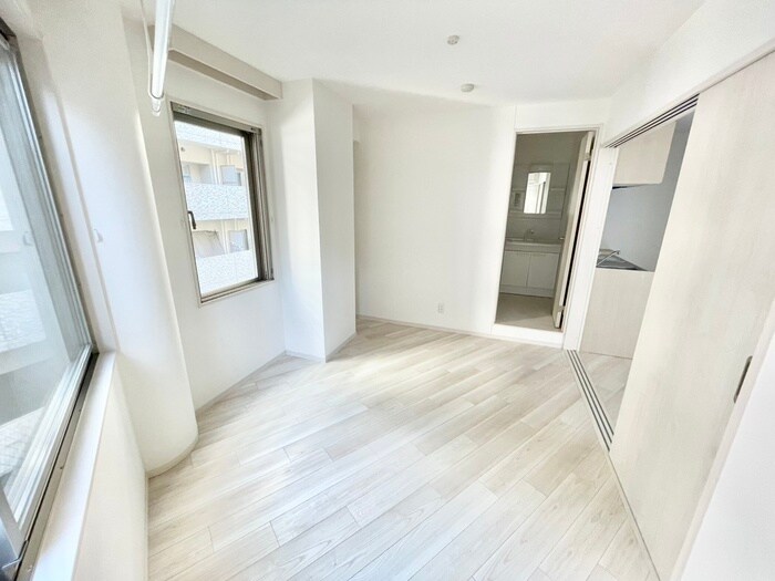 物件内観写真11　(居室)