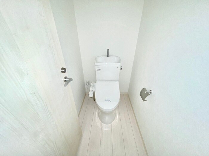 物件内観写真17　(トイレ)